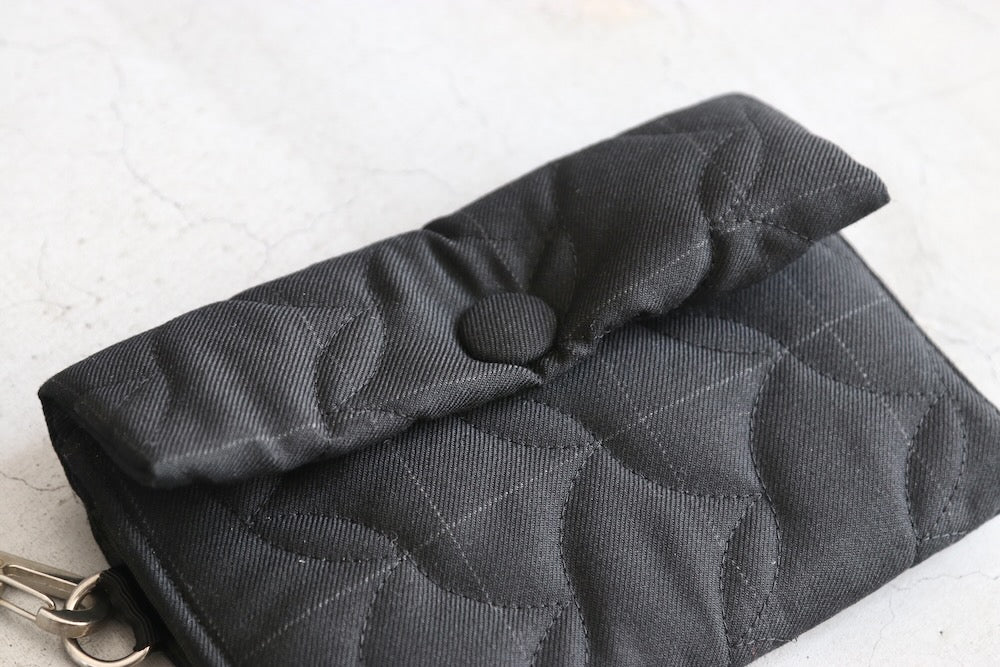 DIGAWEL Quilted phone case - 小物