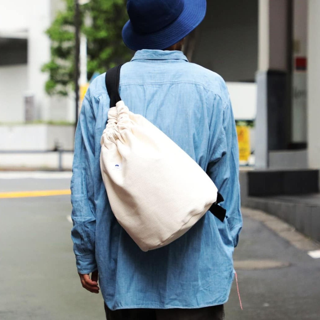 BEAMS SSZ 2WAY VEST BAG ビームス NOTIVE/CANTERA〉気になるアイツが