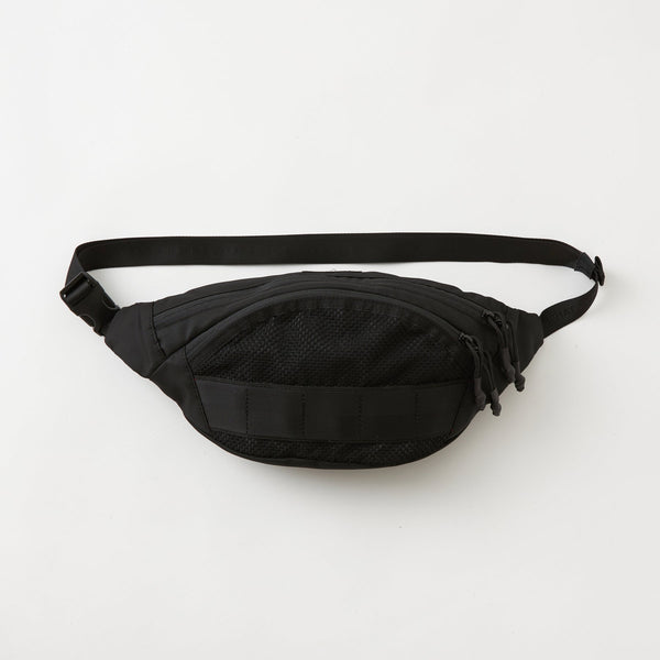 WM × BRIEFING BODY BAG [ BK2473802 ]