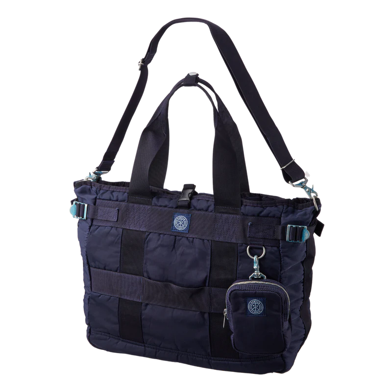 ★送料・関税込★LOW CLASSIC★NYLON TOTE BAG★バッグ★ ☆送料・関税込☆LOW CLASSIC☆NYLON TOTE BAG☆バッグ