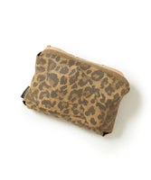 BEAMS x Gramicci Leopard Shorts