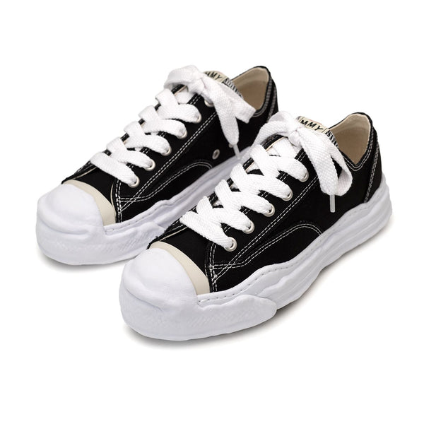 Maison MIHARA YASUHIRO "HANK" OG Sole Canvas Low-top Sneaker [ A05FW702 ] [ Black / White ]