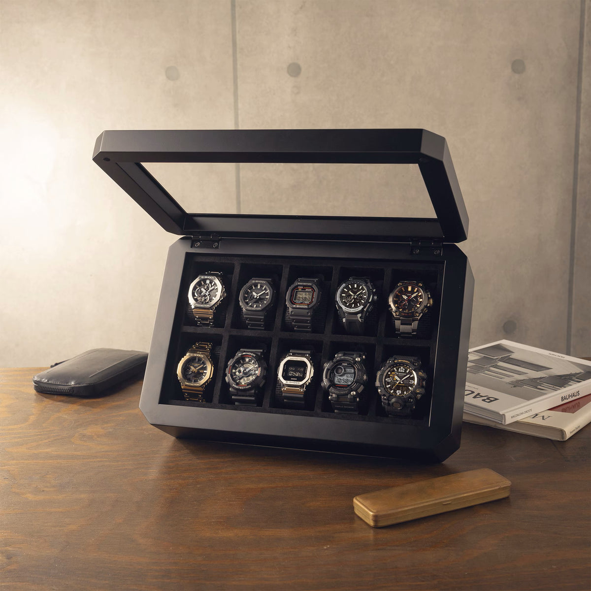 CASIO G-SHOCK DELUXE DISPLAY CASE FOR 10 WATCHES – cotwohk