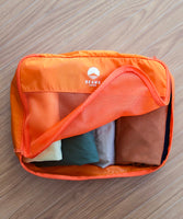 BEAMS JAPAN Travel Pouch