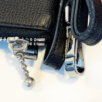 KAPITAL THUMBS UP BONE HAND ZIP NECK BAG [ K2503XB806 ] [ Black ] cotwo