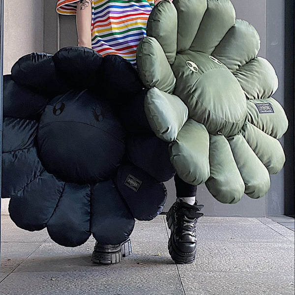 MURAKAMI TAKASHI x PORTER FLOWER CUSHION Sleeping Face 