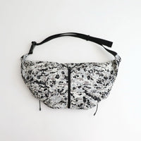 THE NORTH FACE PURPLE LABEL Flower Printed Field Wrap Bag [ N25SO073 ]