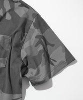 NAUTICA ( JAPAN ) Big Silhouette Hidden Logo Camouflage Pattern Crew Neck Pocket T-shirt