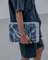 uniform experiment MARBLE LAPTOP SLEEVE (M) [ UE-250072 ]