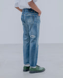 uniform experiment 25A/W DAMAGED DENIM TAPERED-FIT JEANS [ UE-252055 ]