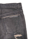 [ Pre-order ] uniform experiment 26A/W DAMAGED DENIM TAPERED-FIT JEANS [ UE-262027 ]