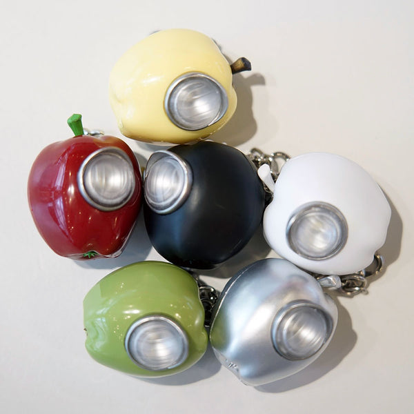 UNDERCOVER x MEDICOM TOY GILAPPLE LIGHT KEYCHAIN [ UCP9K01 ] without  batteries