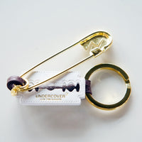UNDERCOVER Blade Pin Key Holder [ UC1B8K01 ]