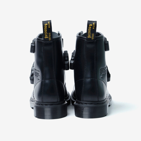 個人装備 WTAPS Dr.MartensRemastered Boot 28 WTAPS x Dr. Martens 1460 Remastered: First Look & Release Info